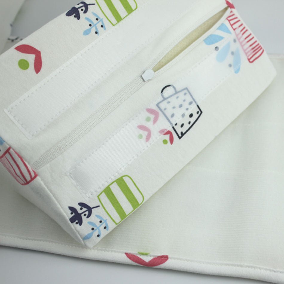 Baby Sleep Positioning Pillow - Velora Wild